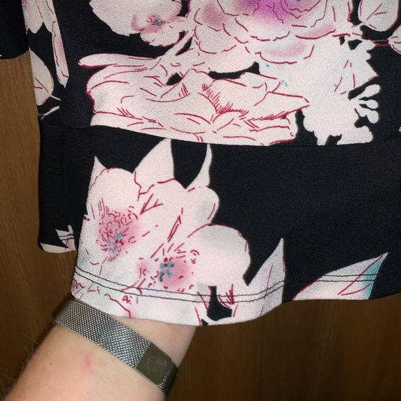 Candie's Black and Pink Floral Blouse - Picture 7 of 9